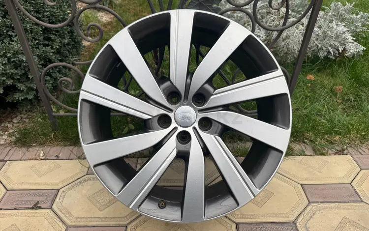 Оригинальные диски R21 на Range Rover L460, Range Rover Sport L461 за 670 000 тг. в Алматы