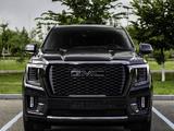 GMC Yukon 2023 года за 46 000 000 тг. в Алматы