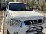 Nissan NP300 2008 года за 2 500 000 тг. в Астана – фото 2