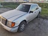 Mercedes-Benz E 260 1988 года за 2 000 000 тг. в Тобыл – фото 3