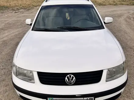 Volkswagen Passat 1997 года за 2 200 000 тг. в Шымкент – фото 2