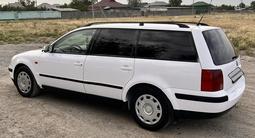Volkswagen Passat 1997 года за 2 200 000 тг. в Шымкент – фото 5