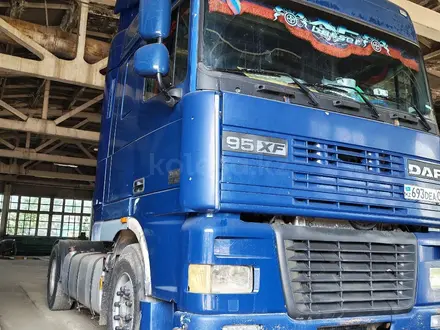 DAF  95XF 2001 года за 19 000 000 тг. в Астана – фото 3