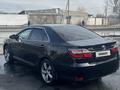 Toyota Camry 2015 года за 9 000 000 тг. в Семей – фото 5