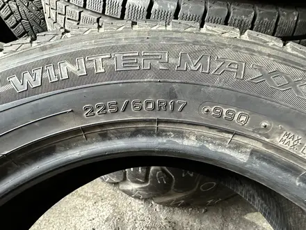 225/60R17 DUNLOP WINTER MAXX SJ8. за 120 000 тг. в Алматы – фото 7