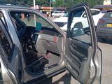Honda CR-V 1998 года за 2 800 000 тг. в Алматы – фото 3