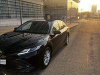 Toyota Camry 2019 годаfor13 400 000 тг. в Алматы