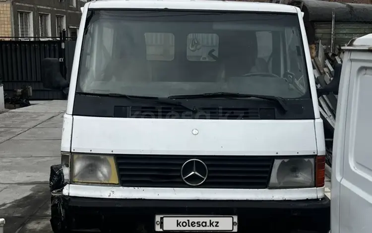 Mercedes-Benz MB 100 1995 годаүшін2 500 000 тг. в Усть-Каменогорск