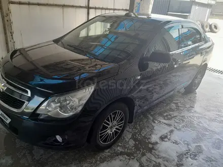 Chevrolet Cobalt 2021 года за 4 720 000 тг. в Атырау – фото 2