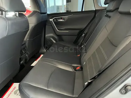 Toyota RAV4 Luxe+ 2025 года за 25 990 000 тг. в Караганда – фото 11