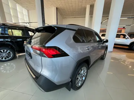 Toyota RAV4 Luxe+ 2025 года за 25 990 000 тг. в Караганда – фото 6