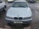 BMW 520 1996 года за 2 350 000 тг. в Караганда