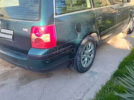 Volkswagen Passat 2001 года за 2 100 000 тг. в Шымкент – фото 3