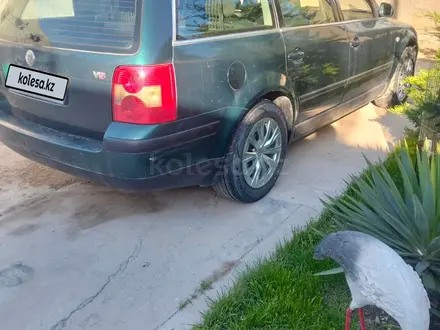 Volkswagen Passat 2001 года за 2 100 000 тг. в Шымкент – фото 4