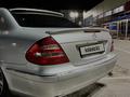 Mercedes-Benz E 320 2004 годаүшін6 500 000 тг. в Караганда – фото 9