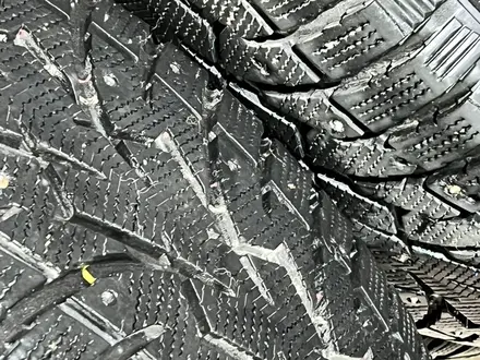 Комплект, зима TOYA 265/60/18 шипы за 160 000 тг. в Шемонаиха – фото 4