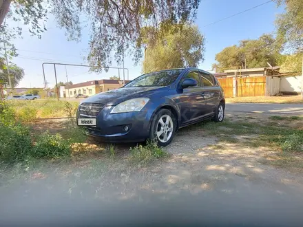 Kia Cee'd 2009 года за 2 850 000 тг. в Атырау – фото 3