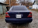 Mercedes-Benz C 220 1994 годаfor1 500 000 тг. в Талдыкорган – фото 3