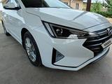 Hyundai Elantra 2020 года за 9 800 000 тг. в Шымкент