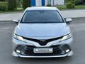 Toyota Camry 2020 года за 13 500 000 тг. в Алматы – фото 2