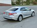 Toyota Camry 2020 года за 13 500 000 тг. в Алматы – фото 7