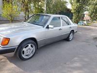 Mercedes-Benz E 230 1992 года за 1 600 000 тг. в Шымкент