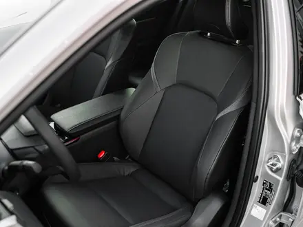 Toyota Camry Luxe 2026 года за 23 190 000 тг. в Астана – фото 6