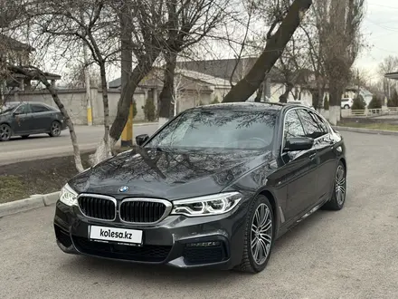 BMW 530 2019 года за 23 500 000 тг. в Алматы – фото 2