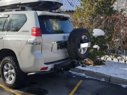 Бампер РИФ силовой задний Toyota Land Cruiser Prado c квадратом под фар за 496 000 тг. в Алматы – фото 7