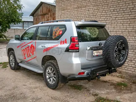 Бампер РИФ силовой задний Toyota Land Cruiser Prado c квадратом под фар за 496 000 тг. в Алматы – фото 2
