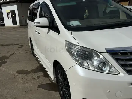 Toyota Alphard 2010 года за 8 350 000 тг. в Атырау – фото 10