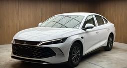 BYD Qin L DM-i Leading 2025 года за 10 200 000 тг. в Талдыкорган