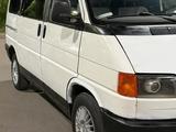 Volkswagen Caravelle 1992 года за 1 250 000 тг. в Караганда – фото 5