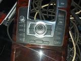 Консоль центральная с пультом джойстиком на Ауди А6 Ц6 Audi A6 C6 оригинал за 20 000 тг. в Алматы – фото 2