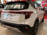 Kia Seltos Luxe 2WD 2025 года за 10 100 000 тг. в Уральск – фото 4
