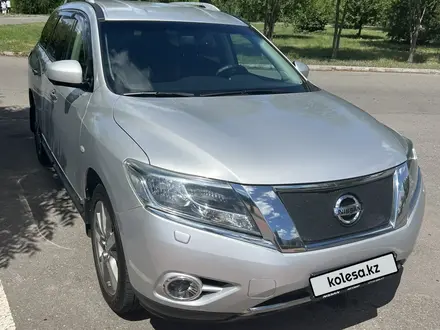 Nissan Pathfinder 2014 года за 10 500 000 тг. в Астана