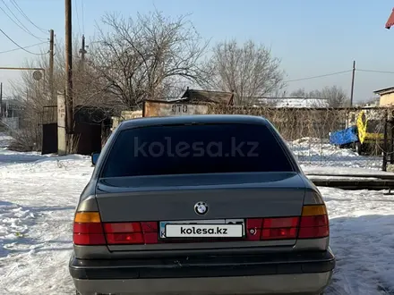 BMW 530 1990 года за 1 800 000 тг. в Есик – фото 4