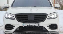 Mercedes-Benz S 450 2020 годаfor29 900 000 тг. в Астана