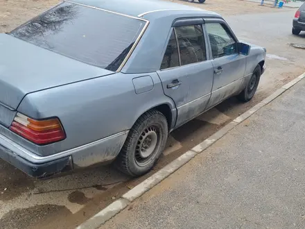 Mercedes-Benz E 230 1990 года за 850 000 тг. в Кызылорда – фото 4