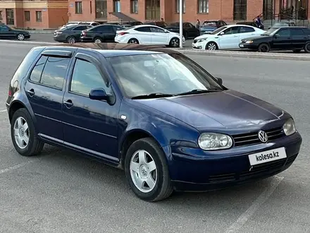 Volkswagen Golf 2000 года за 2 100 000 тг. в Караганда