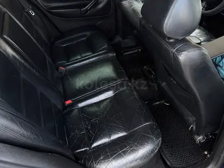 Volkswagen Golf 2000 года за 2 100 000 тг. в Караганда – фото 8