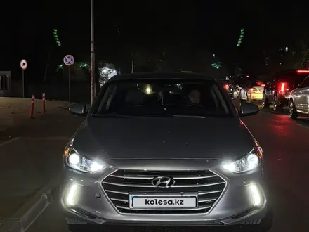 Hyundai Elantra 2016 года за 6 100 000 тг. в Алматы – фото 5