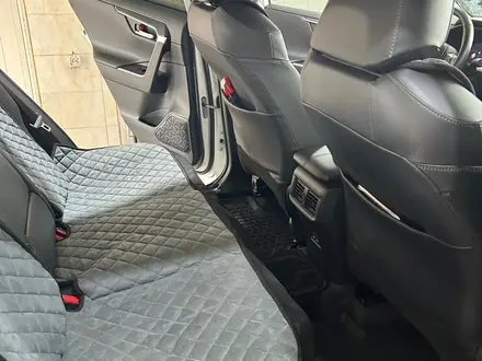 Toyota RAV4 2024 года за 14 500 000 тг. в Караганда – фото 6