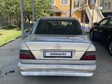 Mercedes-Benz E 280 1993 годаfor1 600 000 тг. в Алматы – фото 5