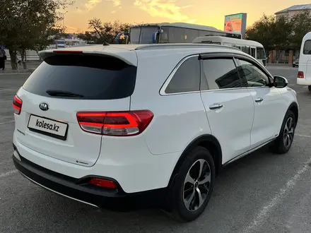 Kia Sorento 2015 года за 11 500 000 тг. в Атырау