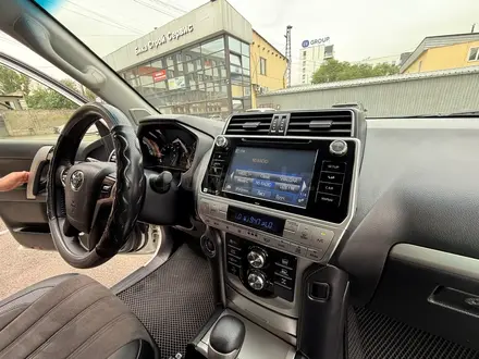 Toyota Land Cruiser Prado 2017 года за 28 000 000 тг. в Алматы – фото 23