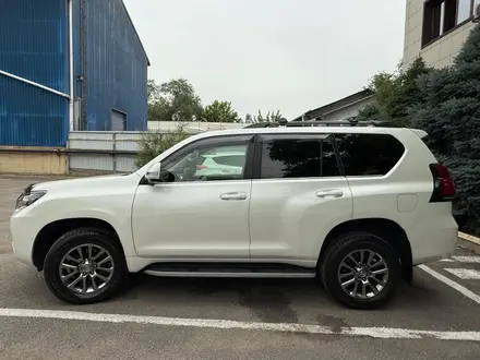Toyota Land Cruiser Prado 2017 года за 28 000 000 тг. в Алматы – фото 32