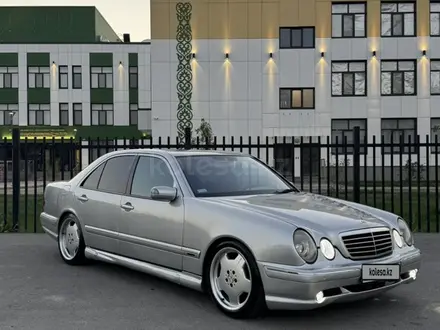 Mercedes-Benz E 320 2002 года за 7 500 000 тг. в Шымкент – фото 3