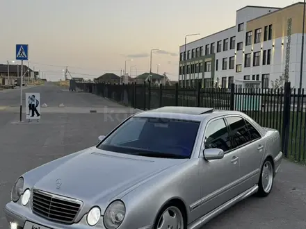 Mercedes-Benz E 320 2002 года за 7 500 000 тг. в Шымкент – фото 8