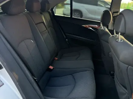 Mercedes-Benz E 240 2002 года за 4 450 000 тг. в Караганда – фото 56